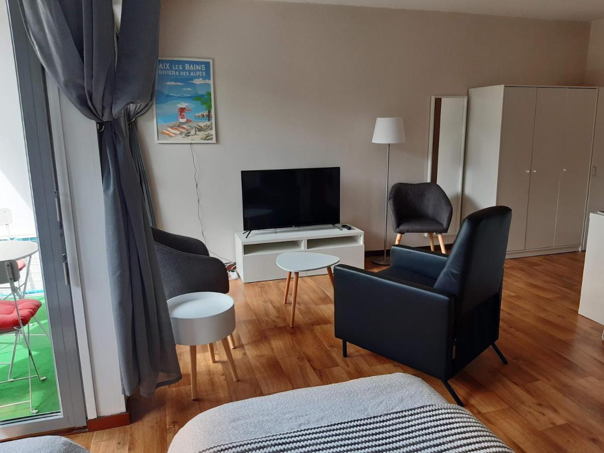 Studio Calme Renove Parking Proche Centre Et Thermes 엑스레뱅 외부 사진
